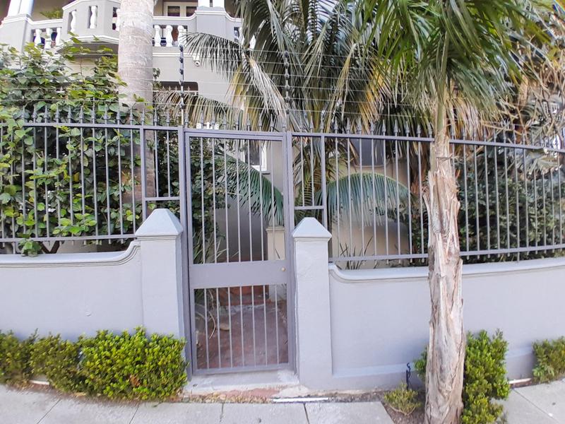To Let 2 Bedroom Property for Rent in Gardens Western Cape
